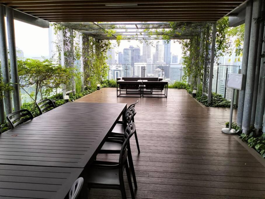 Klcc Towerviewsty5Pax At Ceylonzsuites Kuala Lumpur Exterior foto